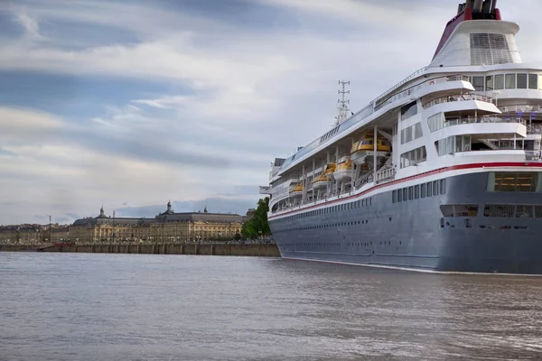 Cruise gemi Bordeaux