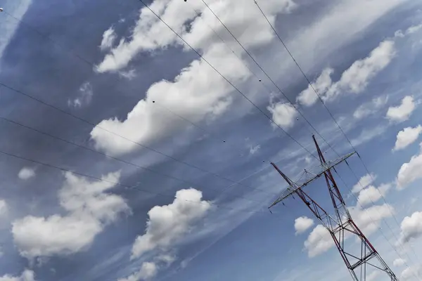Pylon Wysokiego Napięcia Zasilania Linii Tle Nieba — Zdjęcie stockowe