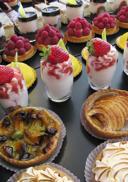 Gâteaux et desserts — Photo