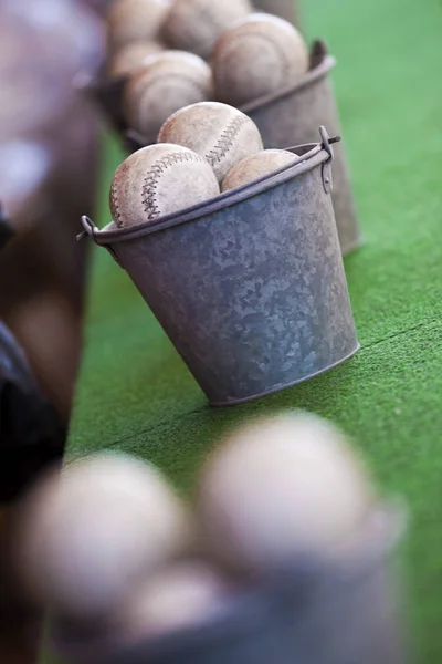 Skill game in a fairground stall — Stock Photo, Image