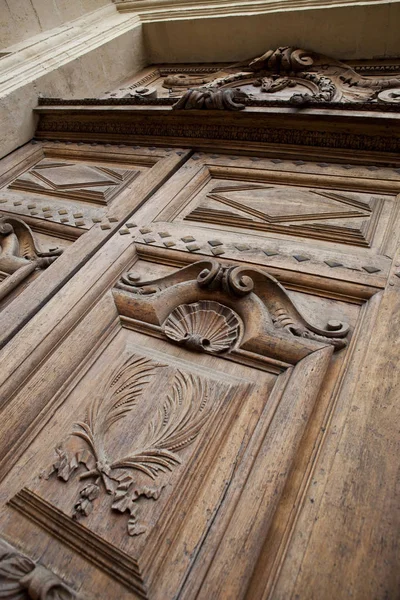 Detalhe Uma Porta Madeira Uma Mansão Francesa — Fotografia de Stock