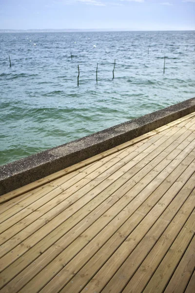 Wooden terrace facing the sea — Stock Photo, Image