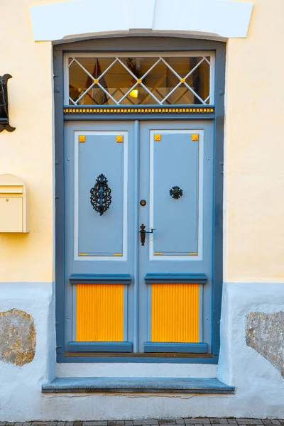 오래 된 입구 문 — 스톡 사진