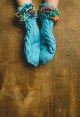 Açılan kızın avuç içi