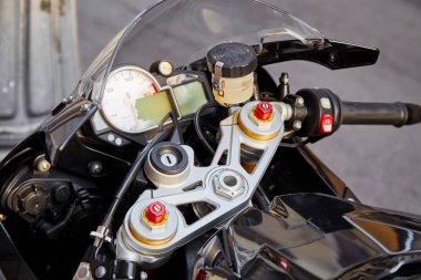 Direksiyon spor motosiklet