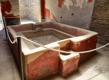 Antik banyo Pompeii, Italya