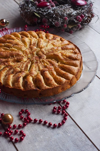 Elmalı turta arka plan ile tarçın en iyi Manzaralı