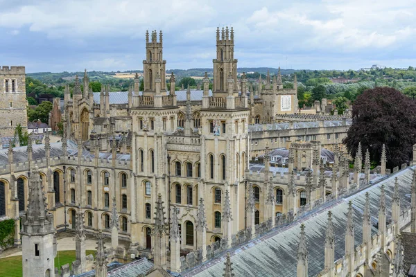 Oxford, İngiltere - Ağustos 21, All Souls College, Oxford Un