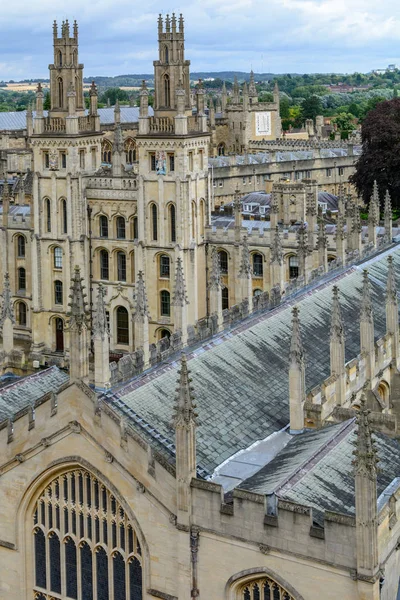 All Souls College, Oxford University, Oxford, Velká Británie. Přehled s — Stock fotografie