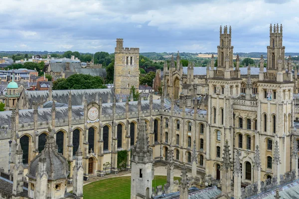 Oxford, Velká Británie - 21. srpna, All Souls College, Oxford OSN — Stock fotografie