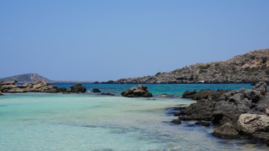 Yunanistan kayalık sahil