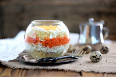geleneksel Rus salatası 