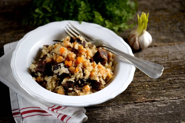 Pilaf Mit Rindfleisch Und Kichererbsen Nahöstliche Küche — Stockfoto