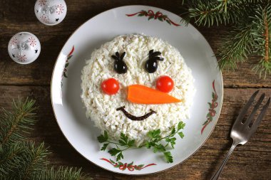 Geleneksel Rus Yeni Yıl salatası 