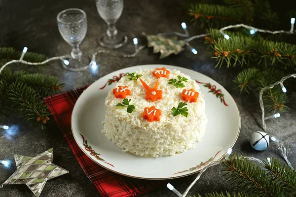 New Year Holiday Salad Clock Traditional Russian Salad Horizontal View — Stock Photo, Image