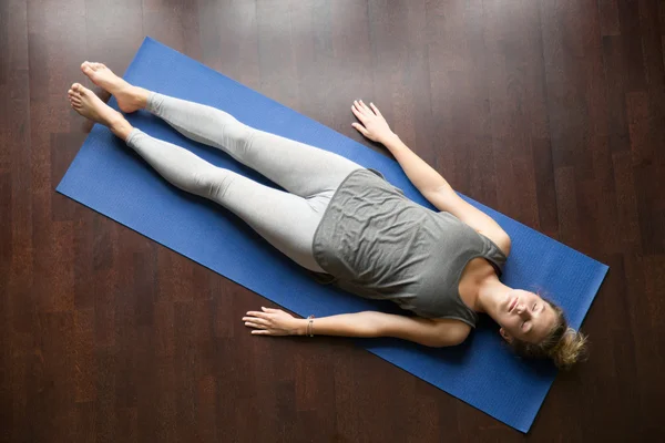 Yoga at home: resting posture — Stock Photo, Image