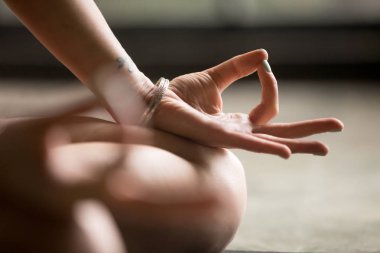 Jnana mudra yakın görüntü