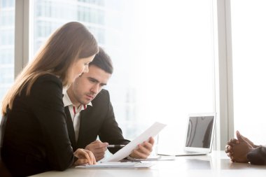 Görüşmede İşverenler aday okuma devam