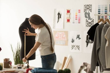 Teyp moda tasarım ölçme ile alarak ölçümleri terzi