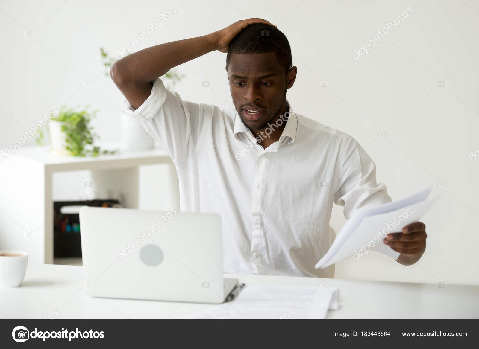 нкту черный работник. нкту черный работник. Copywriting job. офис рукопожатие.