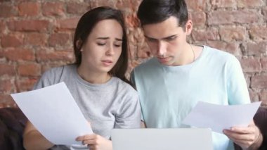Genç karışık çift belgeleri ile ilgili sorunlar yaşıyorsanız, online yardım arama