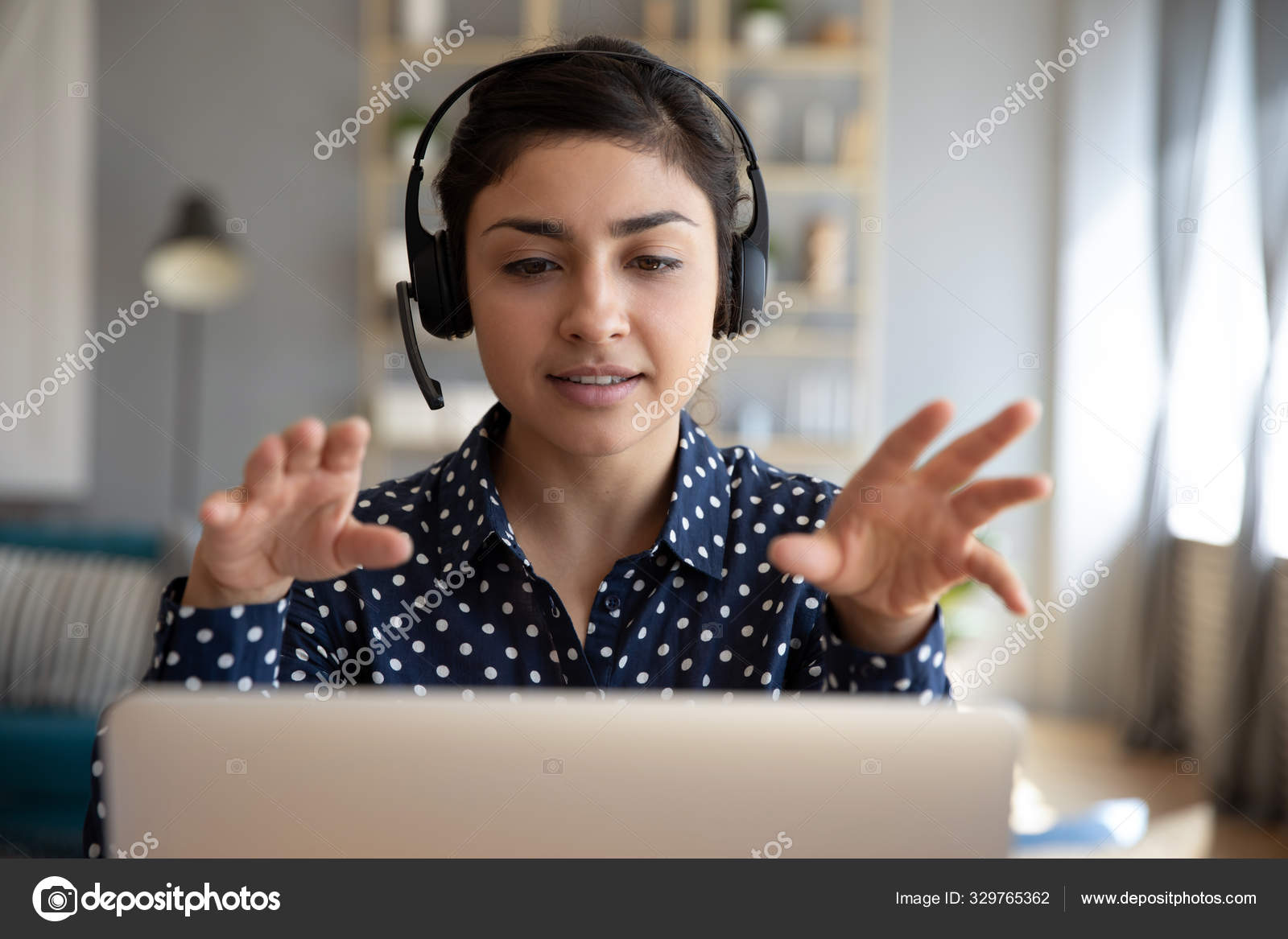 wireless headset for teaching