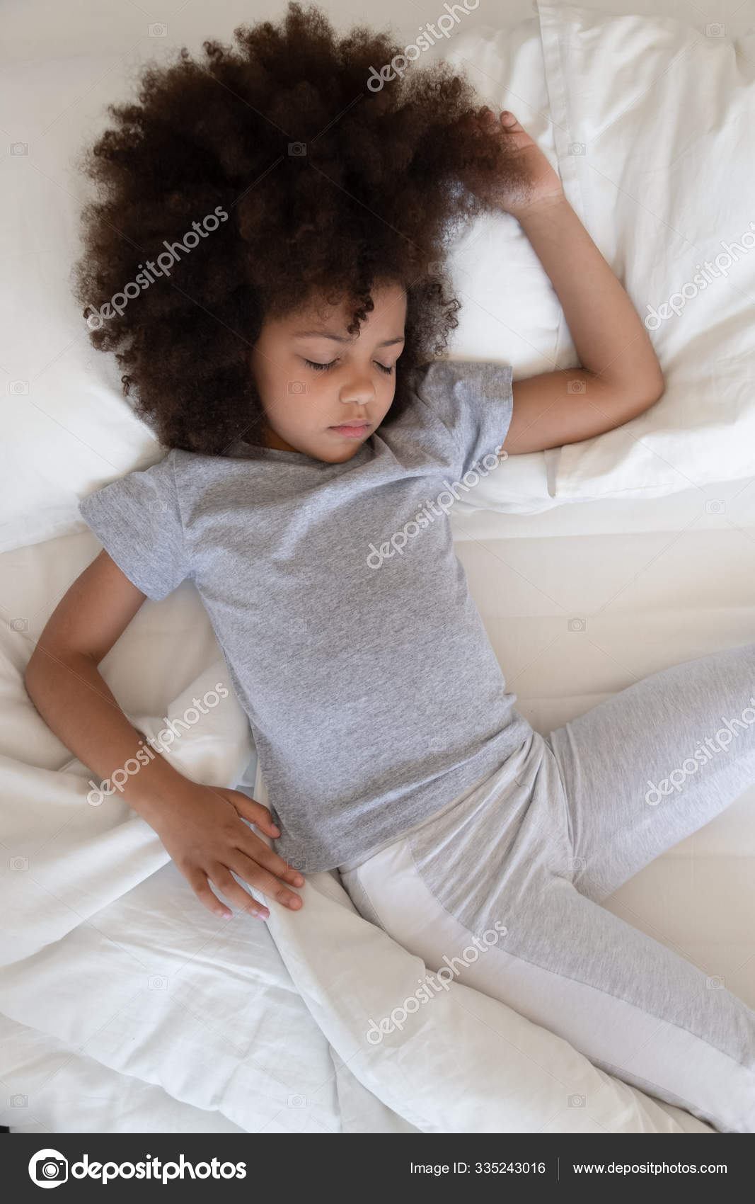girl sleeping clothes