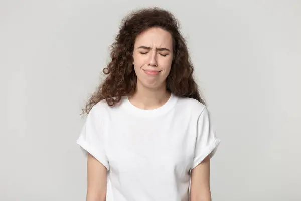 Desperate stressed young frustrated girl feeling depressed. — Stockfoto