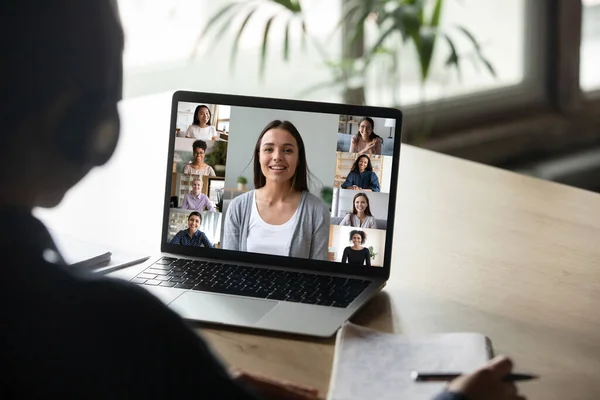 Young have online course with female colleagues — Stock Photo, Image