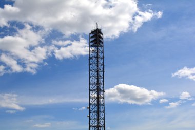 hareket eden telefon kulesi