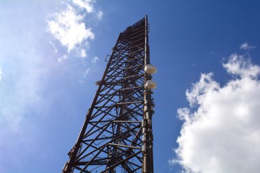 Telekomünikasyon direk televizyon anteni