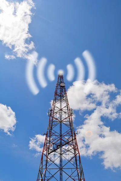 Antena de comunicação torre — Fotografia de Stock