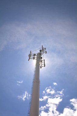 Telekomünikasyon direk televizyon anteni