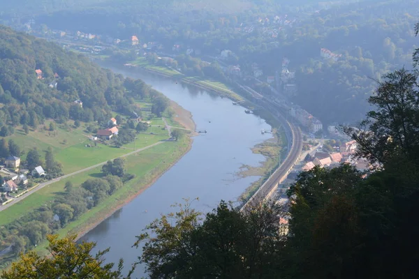 Vista sul fiume Elba dalla fortezza di Festung Konigstein — Foto Stock