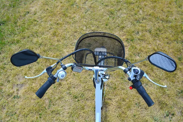 Timón de bicicleta eléctrico — Foto de Stock