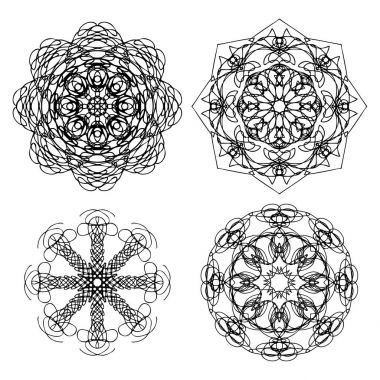 Güzel boho yuvarlak mandala kümesiyle. 