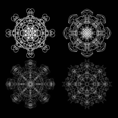 Siyah ve beyaz çiçek mandalalar kümesi. 