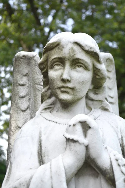 Heiliger Engel Christentum religiöses Symbol. — Stockfoto