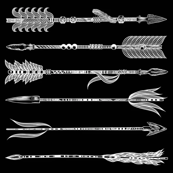 Flecha boho tribal engastada en patrón étnico con plumas y arco . — Vector de stock