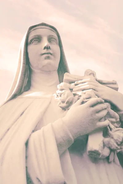 Afbeelding van de Heilige Maagd Maria als de moeder bedroefd. VI — Stockfoto