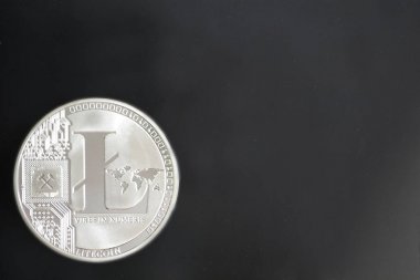 Litecoin, STK, siyah adam izole cryptocurrency yazı tura