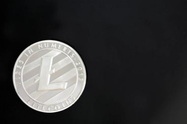 Litecoin, STK, siyah adam izole cryptocurrency yazı tura