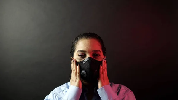 Close up of self protected African American female face in urban — Stock Photo, Image