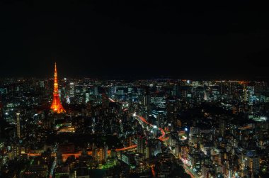 Tokyo Kulesi cityscape görünümünde