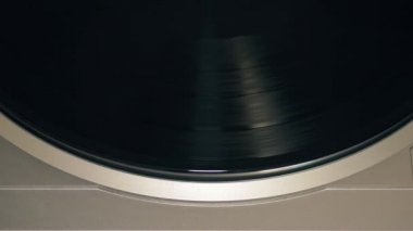Vinil kayda pikap. Üstten Görünüm kapat.