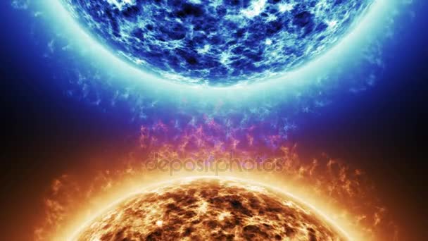 Estrela azul vs Estrela vermelha. Superfície vermelha do sol com explosões solares contra o sol azul isolado no preto. Superfície solar altamente realista com espaço para o seu texto ou logotipo — Vídeo de Stock