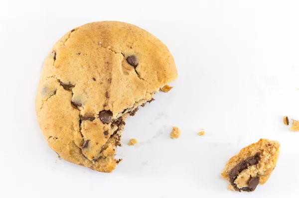 白を基調としたチョコレートチップクッキー — ストック写真