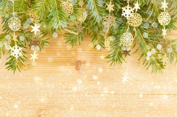 喜庆的圣诞装饰品和枞树 — 图库照片