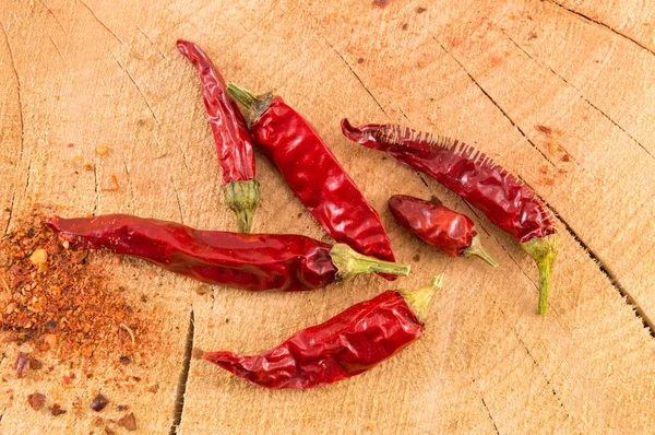 Cayenne pepper and dried peppers — Stock Photo, Image