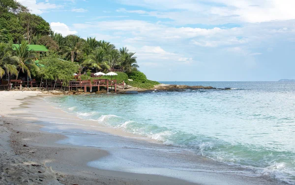 Chapeau Sai Kaew plage à Koh Samed île, Thaïlande — Photo